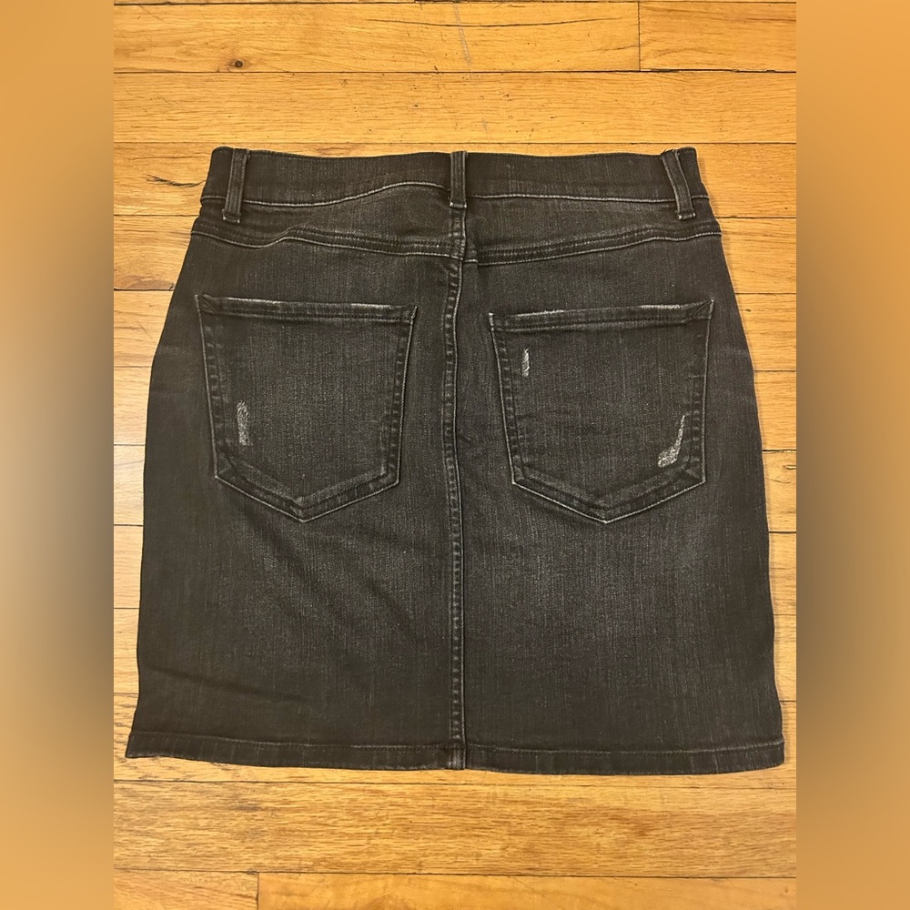 Express Mini Skirt - Picture 3 of 5